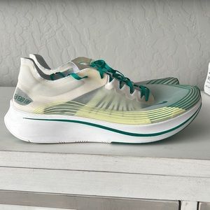 Men’s Nike Zoom Fly SP